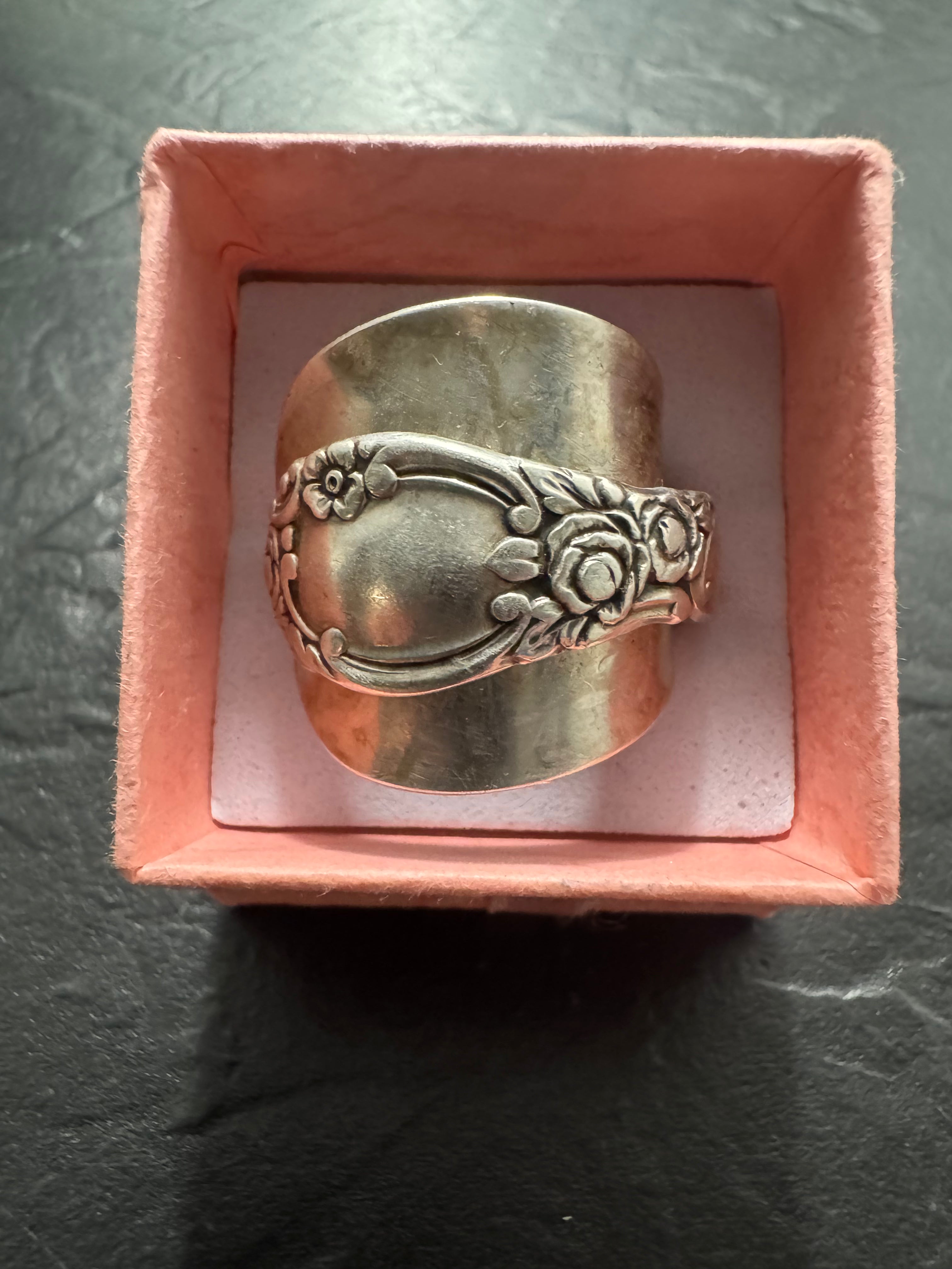 Wm. A. Rogers Silverplate Wrap Spoon Ring – Vintage Floral Statement Ring – Handmade Size 10