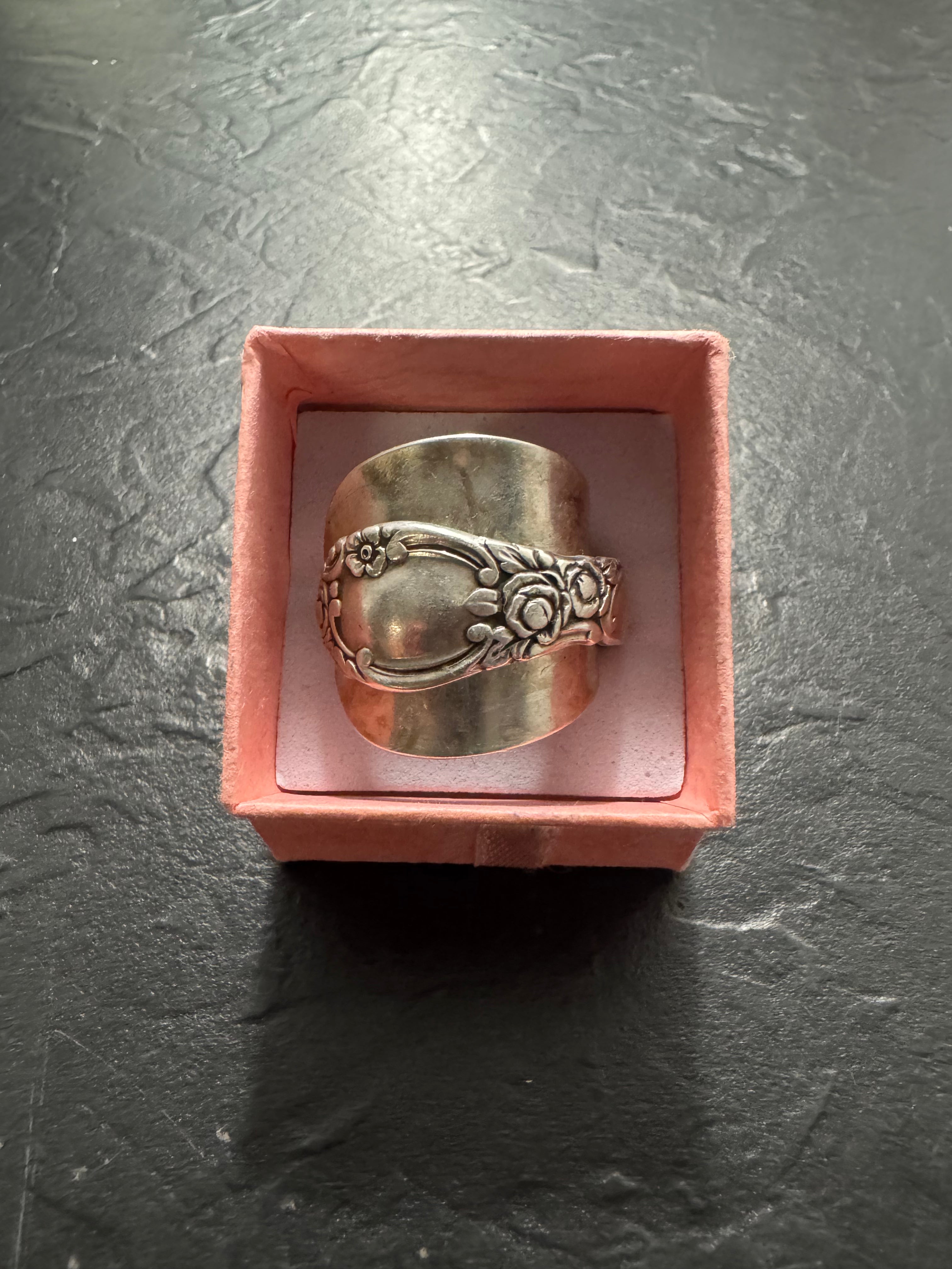 Wm. A. Rogers Silverplate Wrap Spoon Ring – Vintage Floral Statement Ring – Handmade Size 10