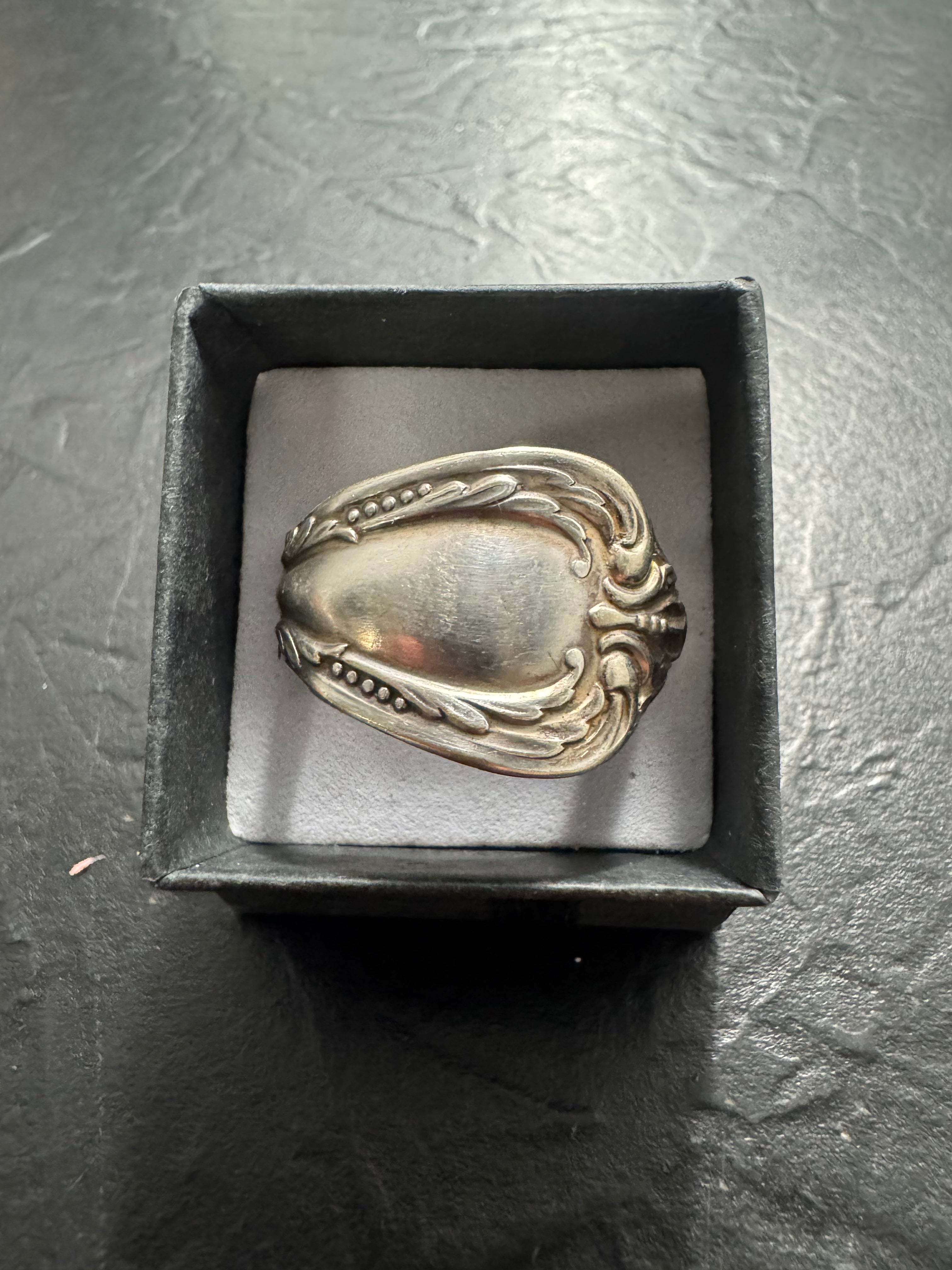 Silver Tide – Vintage Oneida LTD Spoon Ring (Size 10)